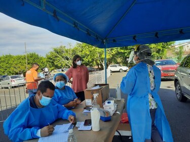 Diez nuevos fallecidos deja la Covid-19; sigue la disminución de la positividad