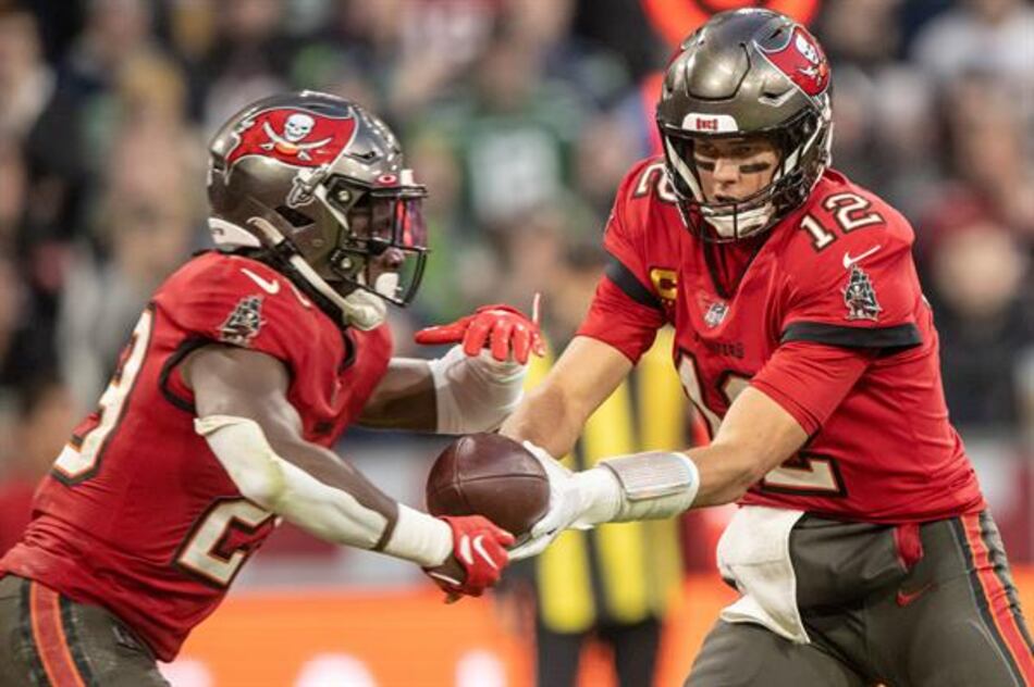 Tom Brady lleva a los Buccaneers al triunfo sobre los Seahawks en Múnich