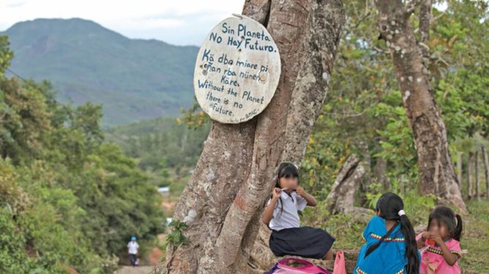 Oenegés piden debate sobre niñez