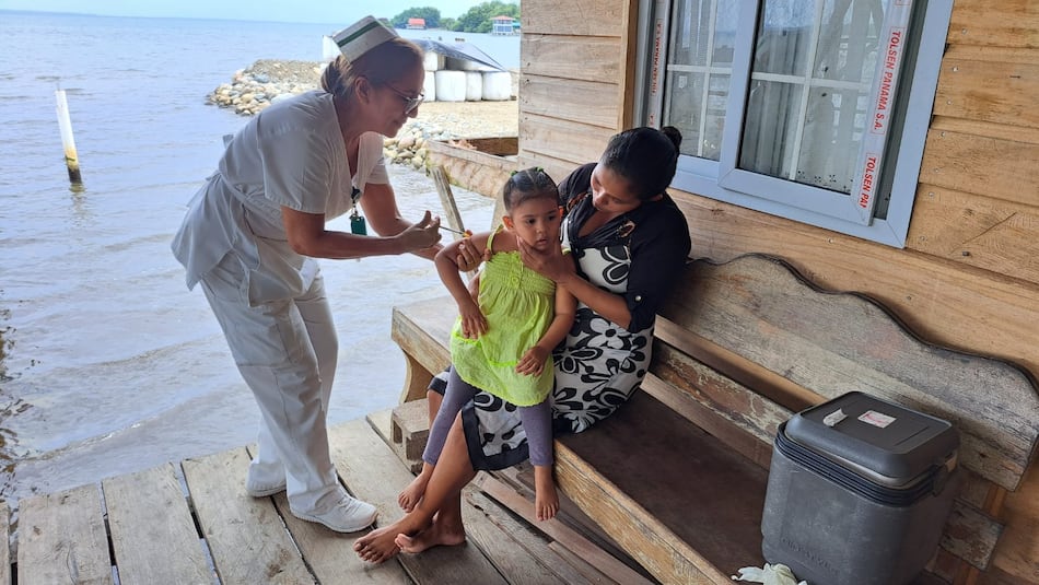 Avanza la jornada de vacunación contra el sarampión