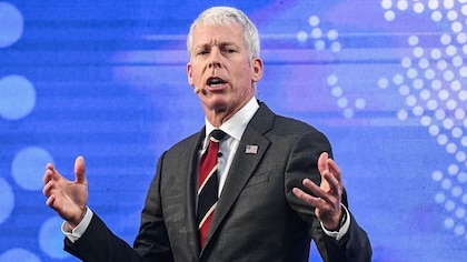 Estados Unidos anuncia que comercializará ‘de manera indefinida’ la producción de petróleo de Venezuela