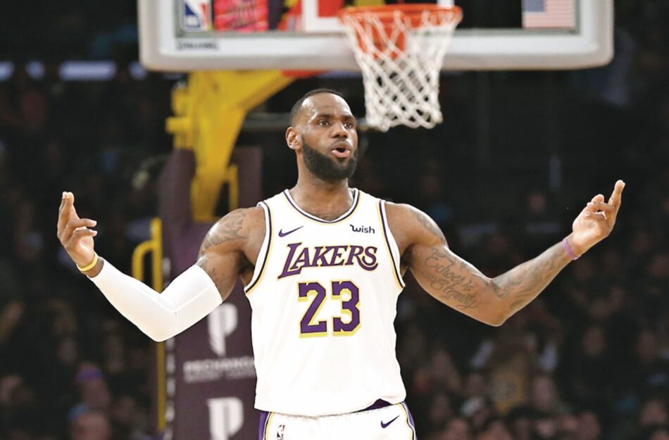 Harden con otra noche de gala, LeBron se luce