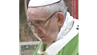 Papa promete encarar abusos y acabar con encubrimiento