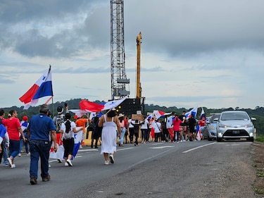Protestas en rechazo al contrato minero siguen convocando a miles de personas
