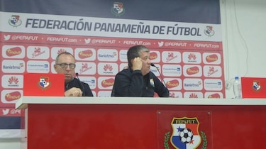 Hernán 'Bolillo' Gómez pasa revista en la selección de Panamá