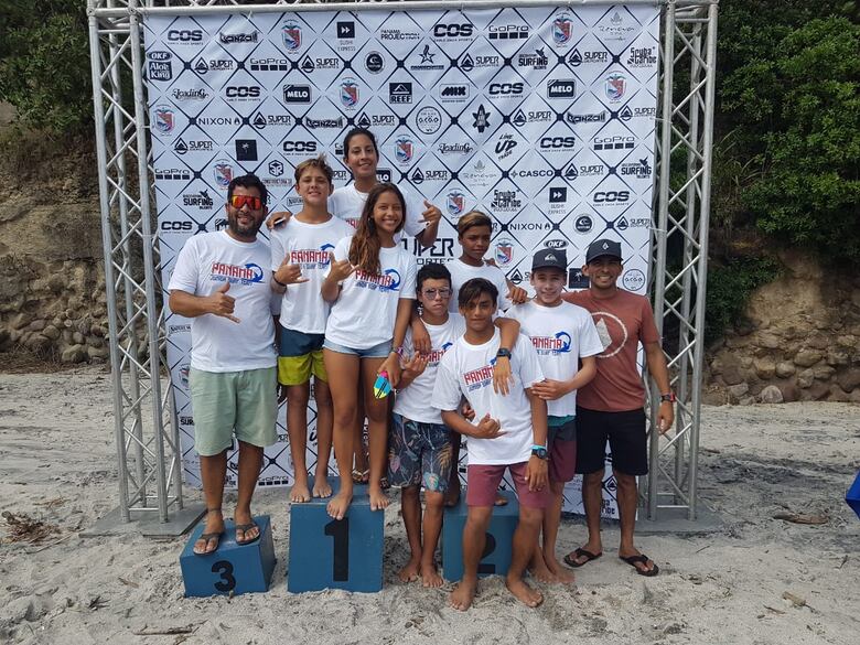 El surf premia a sus campeones de la temporada