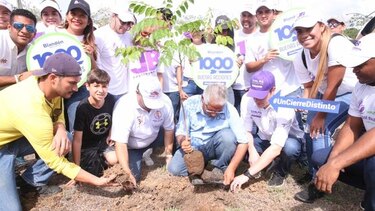 Blandón inicia cierre de campaña con un día de 'buenas acciones'