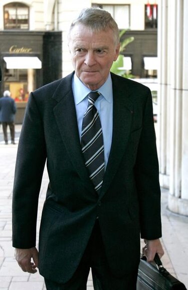 Pospusieron sentencia por publicar fotografías de Max Mosley
