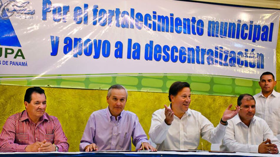 Varela sanciona reformas a ley de descentralización