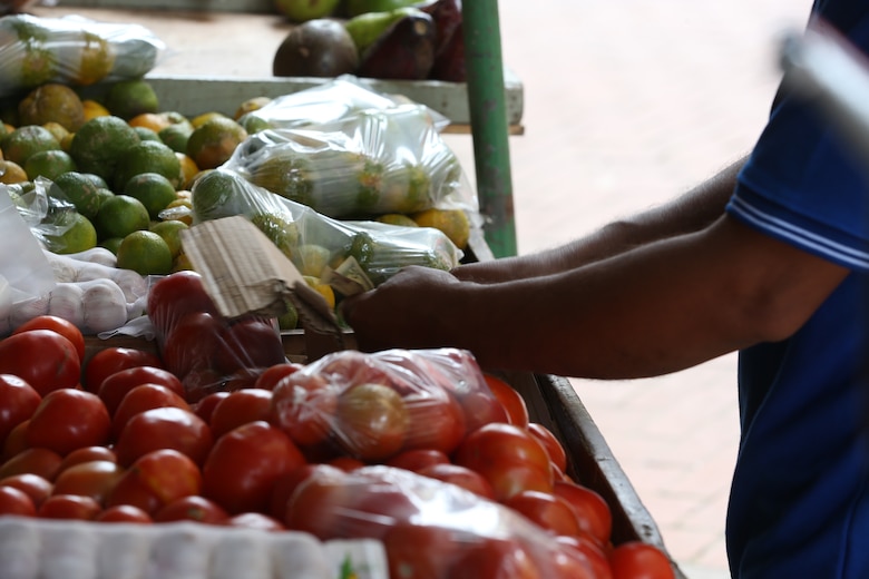 Intentan incrementar el comercio agroalimentario para frenar alza de la inflación