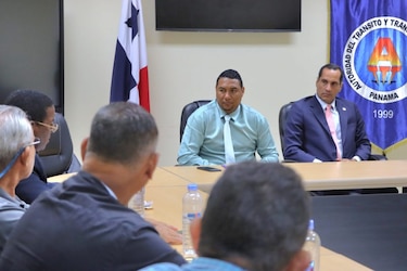 Transporte público: usuarios reclaman alzas arbitrarias