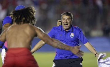 Román Torres pensaba que su gol era para ir al repechaje