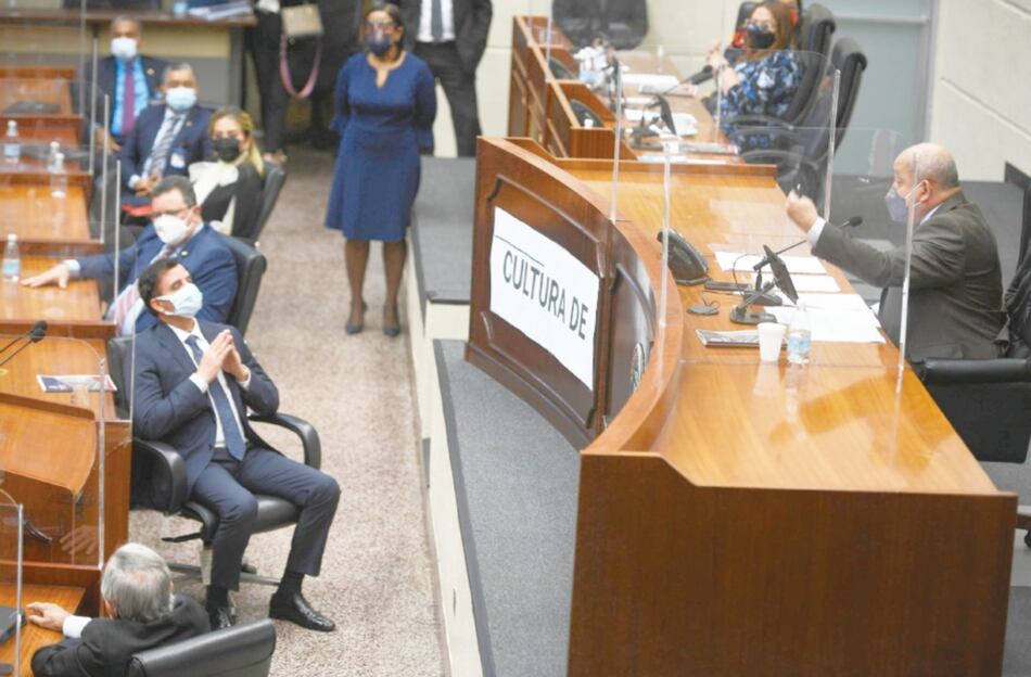 El día que Solís abogó por ‘la autonomía de los gobiernos locales’