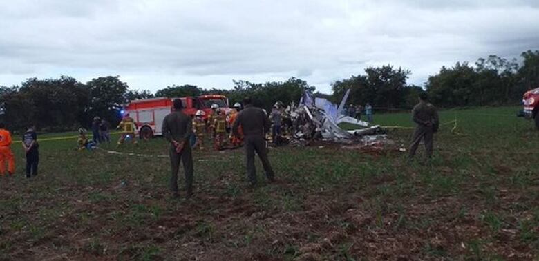Dos personas muertas y una herida tras precipitarse una avioneta en Guararé