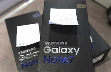 Samsung registra caída del 30% de las ganancias operativas en el tercer trimestre