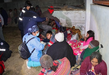 Al menos 6 fallecidos y decenas de heridos tras sismo de magnitud 5.1 en el centro de Perú
