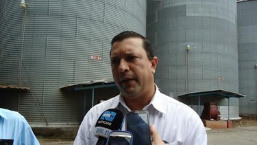 Azúcar de buque Chong Chon Gang irá a subasta