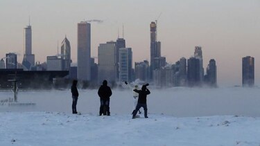 Amainan temperaturas gélidas en Estados Unidos