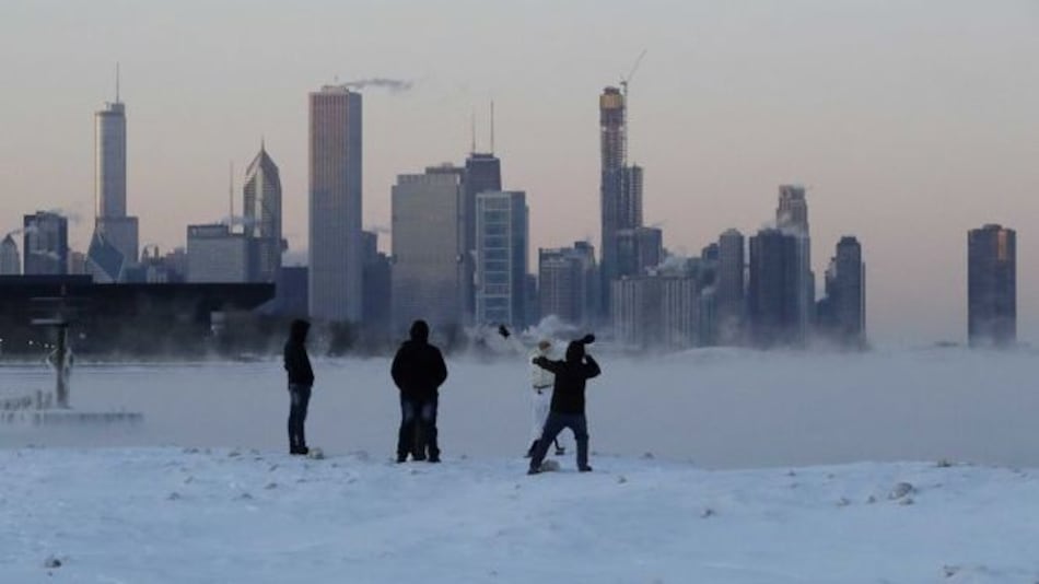 Amainan temperaturas gélidas en Estados Unidos