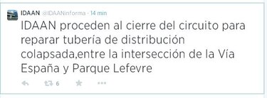 Colapsa tubería en Vía España
