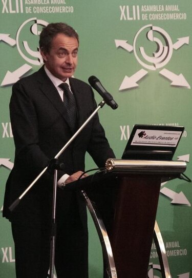 Zapatero pide no subestimar la capacidad de la Unión Europea