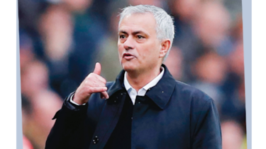 Mourinho debuta con triunfo