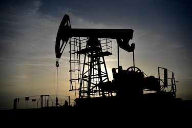 El crudo brent se acerca a los 90 dólares el barril