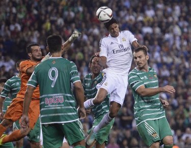 Real Madrid se estrena en la Copa del Rey con una fácil victoria