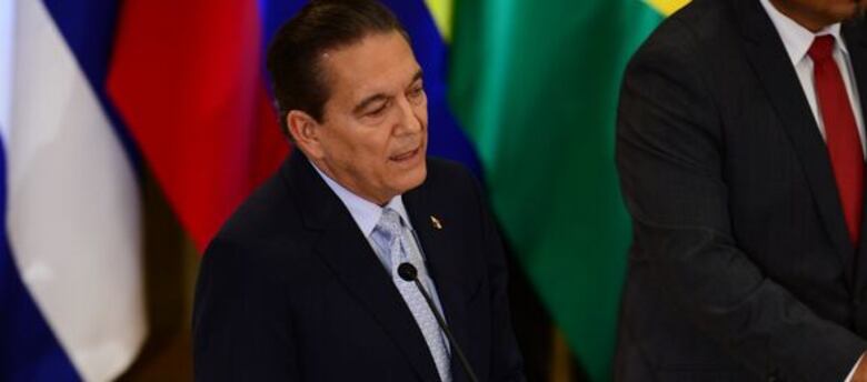 Minuto a minuto: candidatos presidenciales debaten sobre el turismo