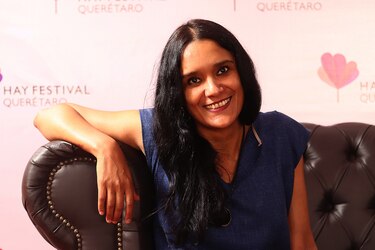 Escritora Alma Delia Murillo presenta ‘La cabeza de mi padre’