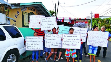 Permuta de terrenos de colegio crea pugna