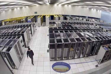 Gran Acelerador de Partículas fue apagado por mantenimiento