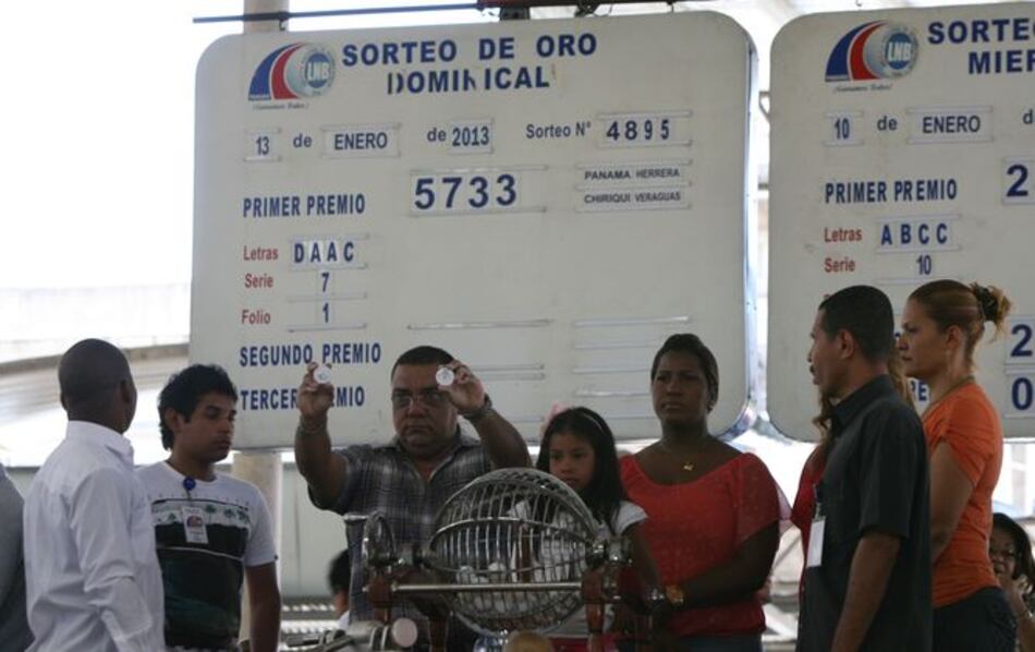 Ratifican a dos miembros de la directiva de la Lotería Nacional