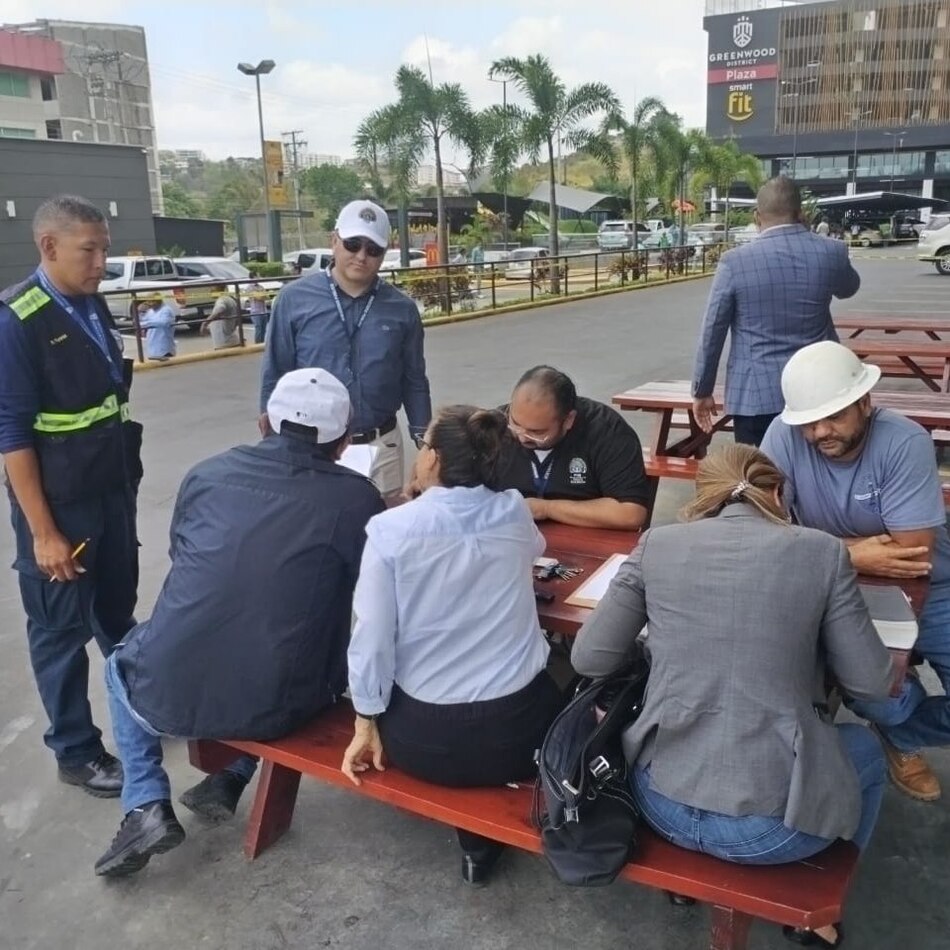Accidente en El Bosque: entrevistan a trabajadores tras la muerte de tres obreros