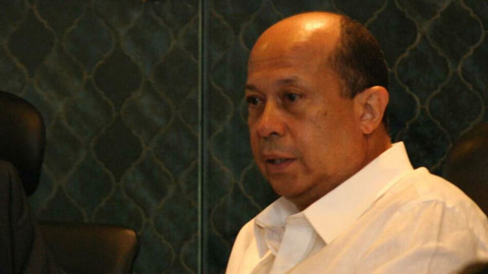 Aprueban polémico proyecto que regulará publicación de anuncios clasificados