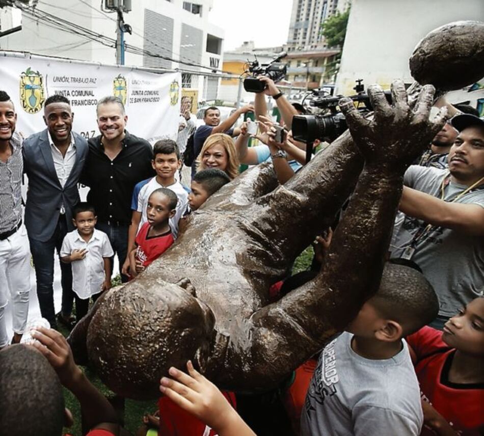 Inmortalizan al Matador