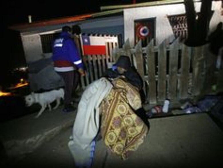 Ocho muertos por potente terremoto en Chile