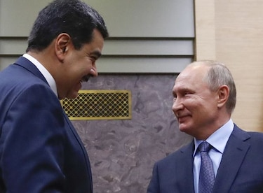 Vladimir Putin respalda a Nicolás Maduro, quien está de visita en Moscú