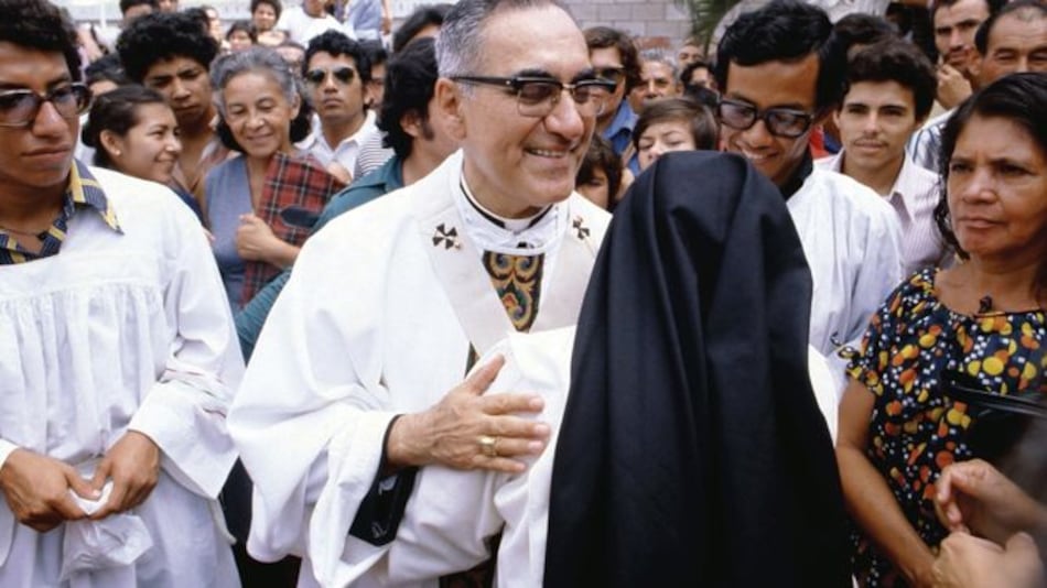 Óscar Arnulfo Romero: ‘ya no me quedan amigos’