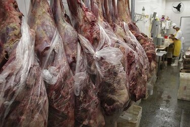 Uruguay defiende su producción de carne en medio de escándalo en Brasil