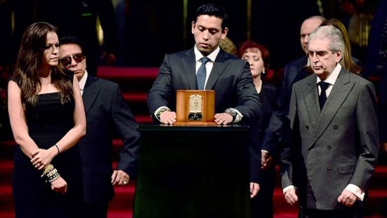 Despiden a Juan Gabriel con 'Amor eterno' en el Bellas Artes