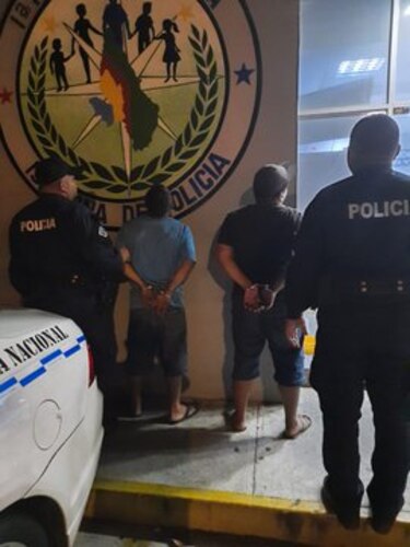 Autoridades reportan que 21 menores de edad violaron el toque de queda