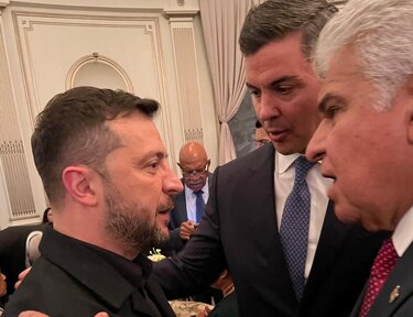 Presidente Mulino participa en recepción ofrecida por Donald Trump