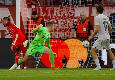 Bayern vence 2-0 al Barcelona en la Liga de Campeones