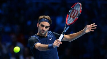 Federer frena a Djokovic en la Copa Masters