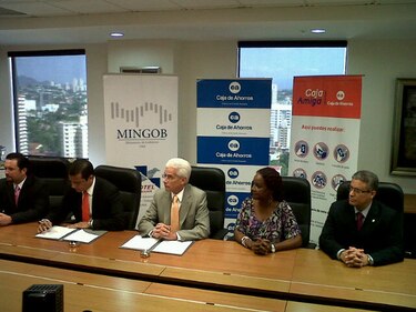 Gobierno llevará respuestas este viernes a Colón: Fábrega