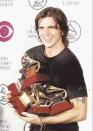 Juanes triunfa en los Grammy Latinos