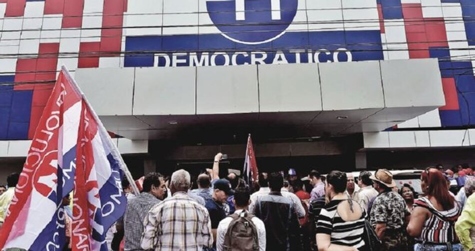 Contienda por el control del PRD, cada vez más intensa