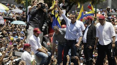 Juan Guaidó advierte a Díaz-Canel que se acabó el petróleo venezolano para Cuba