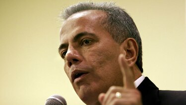 Rosales será detenido apenas pise Venezuela, dice Fiscalía